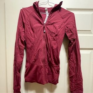Lululemon jacket size 2